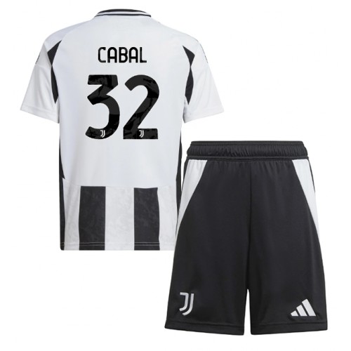 Dres Juventus Juan Cabal #32 Domaci za djecu 2024-25 Kratak Rukav (+ kratke hlače)